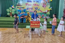 Tết Trung thu cho thiếu nhi có hoàn cảnh khó khăn ở Công ty 74