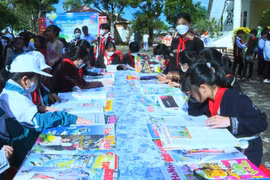 Chư Prông tổ chức Hội báo Xuân Quý Mão 