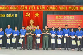 Trí thức trẻ tình nguyện về Binh đoàn 15