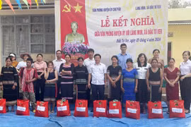 Văn phòng Huyện ủy Chư Păh kết nghĩa với làng Mor