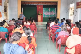 Ra mắt mô hình nông hội "Sản xuất lúa Ba Chăm" tại xã Đak Trôi 