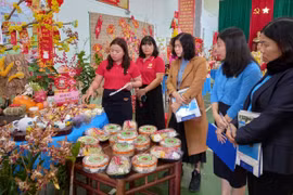 Mang Yang hội thi trưng bày bánh mứt và các sản phẩm Tết cổ truyền