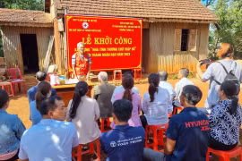 Pleiku khởi công xây nhà "Chữ thập đỏ" hộ nghèo