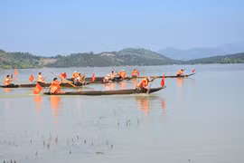 Du lịch vùng biên “cất cánh”