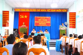 Đại biểu Hội đồng nhân dân tỉnh Gia Lai tiếp xúc cử tri xã Song An