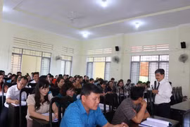 An Khê: Tập huấn lý luận và kỹ năng nghiệp vụ cho cán bộ công đoàn cơ sở 