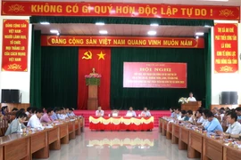 Bí thư Thị ủy An Khê đối thoại với hệ thống chính trị cơ sở