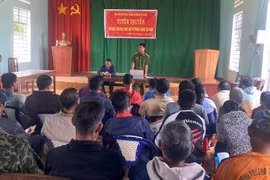 Phổ biến pháp luật cho người dân làng Blang 1 