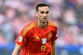 Top 10 cầu thủ điển trai nhất tại EURO 2024