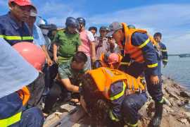 Bình Định: Kịp thời cứu sống một phụ nữ nhảy cầu tự tử