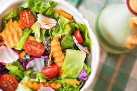 Thường xuyên ăn chay, có thiếu chất?