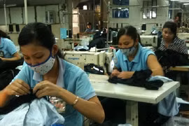 Giảm giờ làm: Cần cả lý và tình