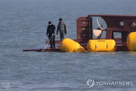 Đề nghị hỗ trợ tìm kiếm 2 thuyền viên Việt Nam mất tích tại Hàn Quốc 
