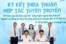 Đặt người dân ở vị trí trung tâm