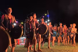 Kon Tum kỳ thú qua ống kính