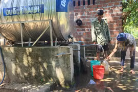 Kon Tum: Dân “khát” nước sạch