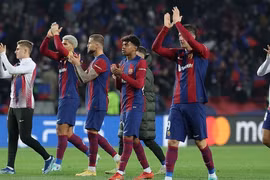 Champions League: Barcelona, Dortmund, Atletico Madrid và Lazio vào vòng 16 đội, Mbappe cứu PSG