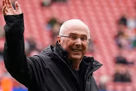 Cựu HLV tuyển Anh và từng thua đội tuyển Việt Nam ở bán kết AFF Cup 2018 qua đời