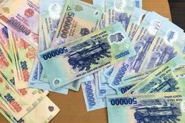 Triệt phá đường dây sản xuất, lưu hành tiền giả, giấy tờ giả tại nhiều tỉnh, thành