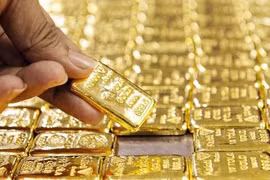 Giá vàng SJC phá vỡ mọi kỷ lục, hơn 75 triệu đồng/lượng