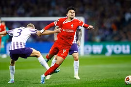 Europa League: Liverpool thua tại Toulouse, nhưng Luis Diaz vẫn có lý do để ăn mừng 