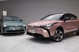 Phân khúc ôtô hạng C sẽ có thêm 2 đối thủ cạnh tranh là xe điện