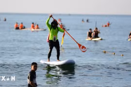 Đà Nẵng: Tiềm ẩn mất an toàn trong hoạt động chèo SUP tại bãi biển Mân Thái