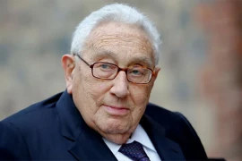 Cựu Ngoại trưởng Mỹ Henry Kissinger qua đời ở tuổi 100