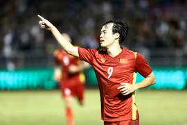 Đội tuyển Việt Nam: Ông Troussier nhắm người HAGL thế chỗ Tiến Linh