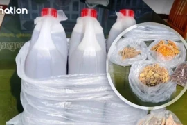 Uống rượu lậu nấu với methanol, 6 người chết, 22 người nguy kịch