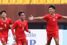 U.17 Việt Nam triệu tập ngôi sao cực 'chất': Chơi bóng ở Úc, cao 1,84 m