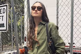 Biến áo sơ mi thành món đồ 'đỉnh' nhất mùa này