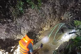 Bình Thuận: 2 người tử vong và mất tích do mưa lũ, sóng lớn