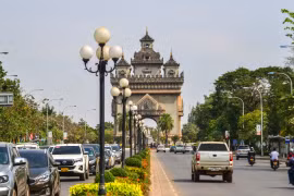 Khám phá tour du lịch hấp dẫn xuyên biên giới Việt Nam-Lào-Thái Lan