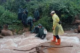 Thu hẹp phạm vi tìm kiếm trực thăng quân sự rơi ở Campuchia
