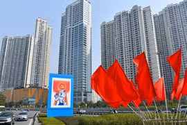 Tháng Tám - Niềm tin và hy vọng