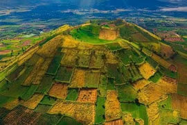 Đến với Gia Lai ngắm biển Hồ, leo núi lửa Chư Đăng Ya