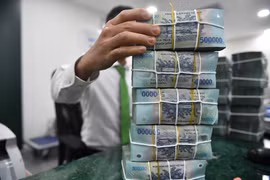 Thủ tướng Chính phủ yêu cầu xử lý xong các ngân hàng mua bắt buộc theo chỉ đạo của Bộ Chính trị trong năm 2023