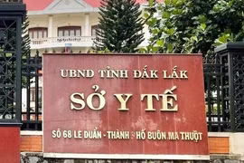 Kỷ luật Giám đốc Sở Y tế Đắk Lắk