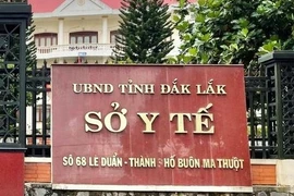 Kỷ luật Giám đốc Sở Y tế Đắk Lắk