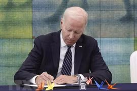 Tổng thống Mỹ gửi thông điệp về thế giới không có vũ khí hạt nhân 