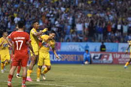 V-League 2023, Thanh Hóa FC 3-2 Viettel FC: Đội bóng đầu bảng lội ngược dòng thành công 