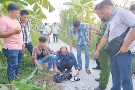 Tạm giữ người làm trộm 60.000 USD của nữ Việt kiều rồi tạo hiện trường giả