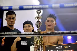 Võ sỹ Việt Nam vô địch giải Muay Thai 4-man Tournament tại TP.HCM