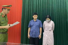 Tìm bị hại vụ phóng viên Tạp chí cùng người tình tống tiền doanh nghiệp