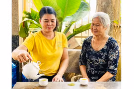 Hiến đất giúp người nghèo xây nhà