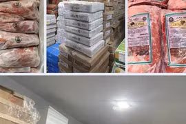 Phát hiện hơn 2 tấn chân gà, thịt đông lạnh có ghi chữ nước ngoài