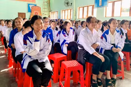 Vượt qua áp lực kỳ thi