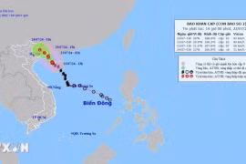 Đêm 22/7, bão số 2 đổ bộ trực tiếp vào khu vực vịnh Bắc Bộ