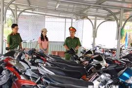 Trộm xe rồi trắng trợn gọi điện cho nạn nhân đòi tiền chuộc